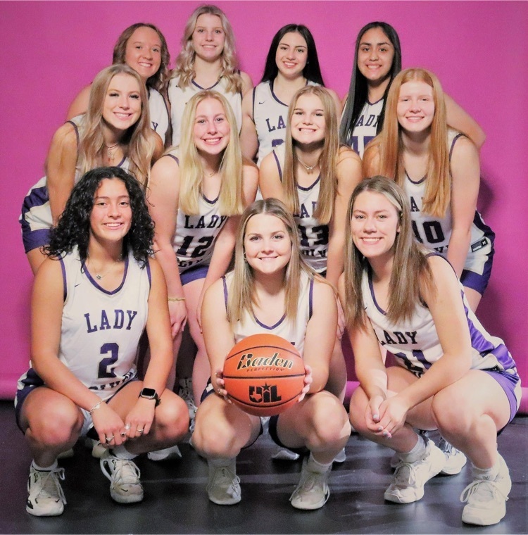 Lady Wolves Basketball 
